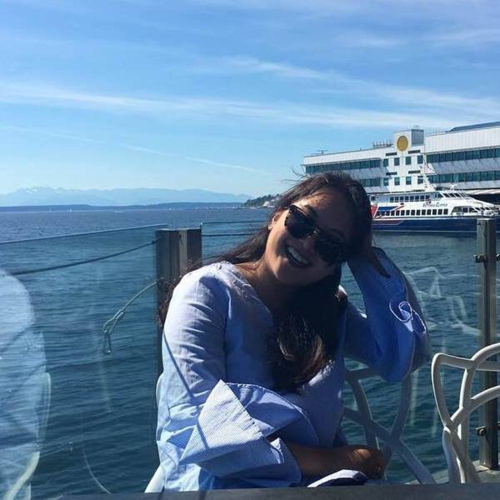 Meet your Posher, Sharon